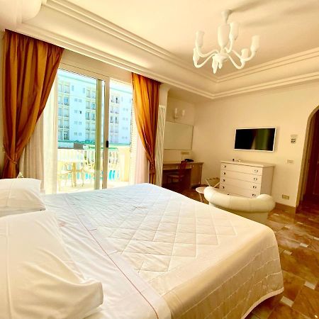 מילאנו מריטימה Hotel Aurelia מראה חיצוני תמונה