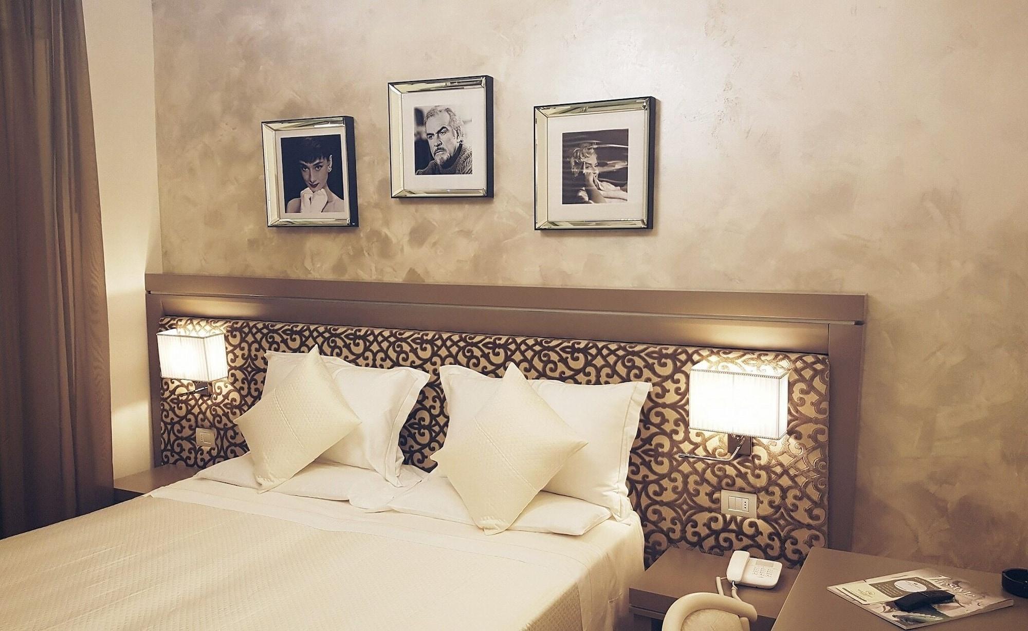 מילאנו מריטימה Hotel Aurelia מראה חיצוני תמונה
