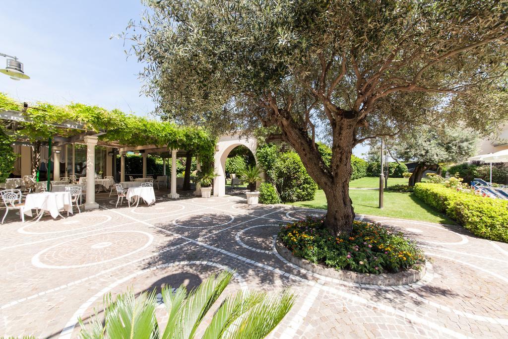 מילאנו מריטימה Hotel Aurelia מראה חיצוני תמונה