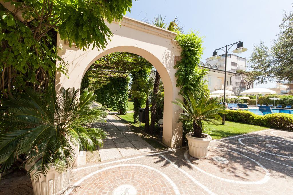 מילאנו מריטימה Hotel Aurelia מראה חיצוני תמונה