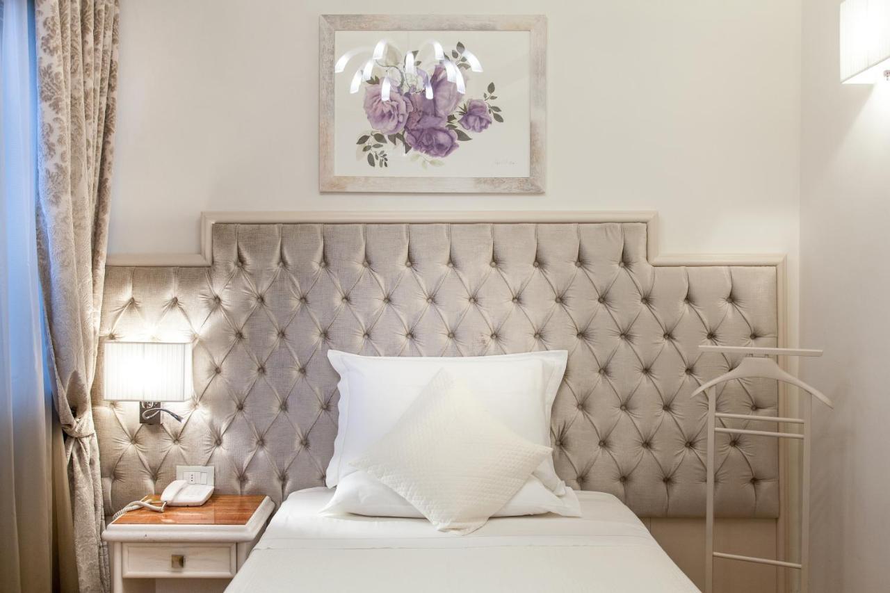 מילאנו מריטימה Hotel Aurelia מראה חיצוני תמונה
